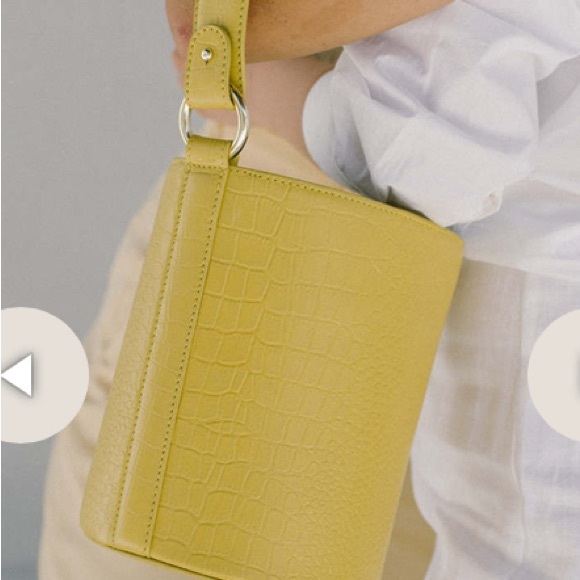 Hyer Goods leather bucket bag - Picture 7 of 7